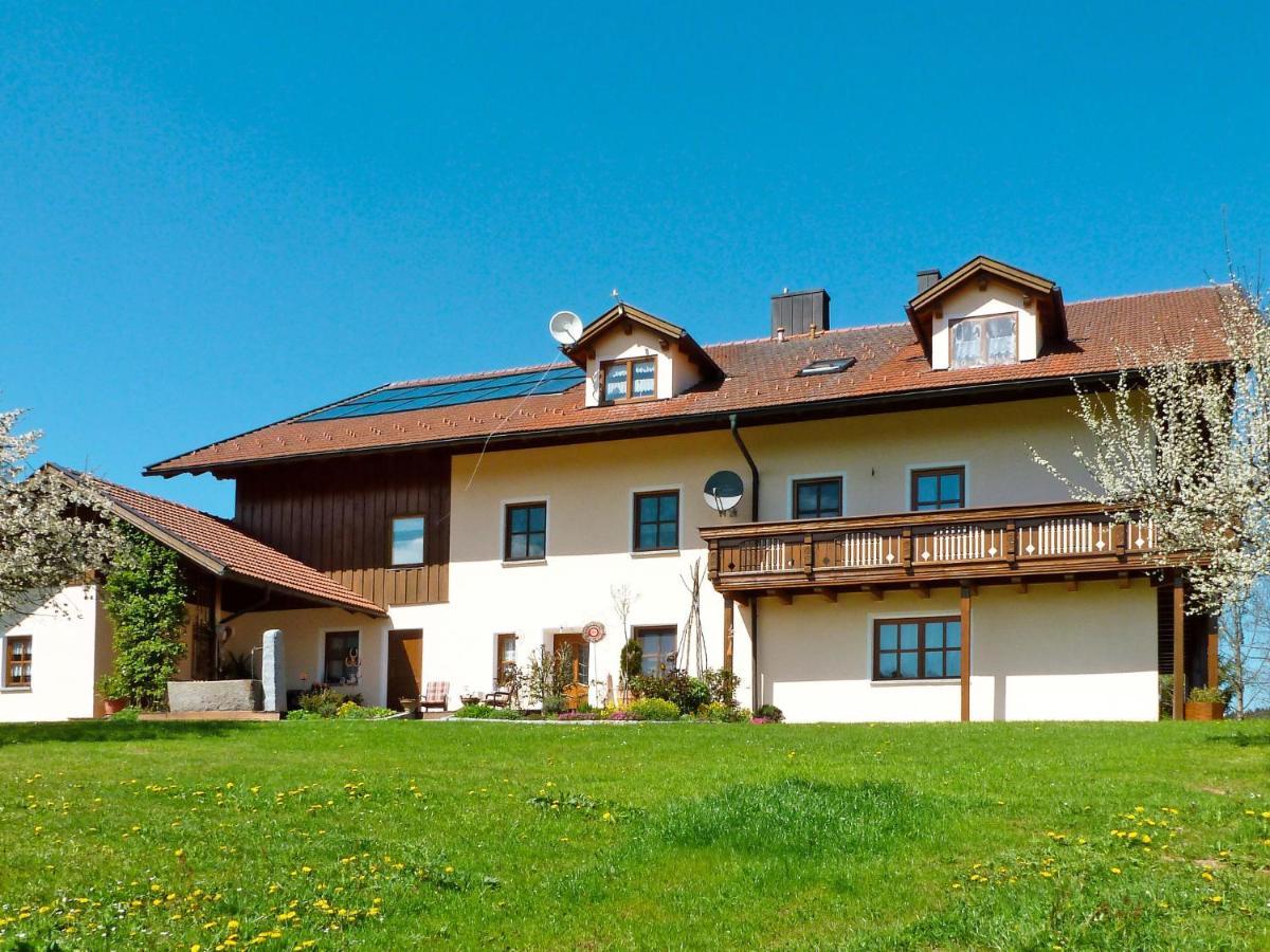 Apartment Freisinger-1 By Interhome Zachenberg Dış mekan fotoğraf