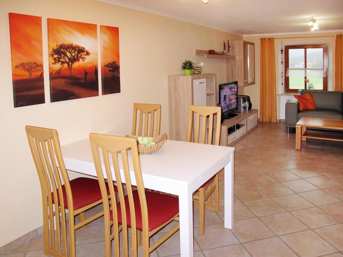 Apartment Freisinger-1 By Interhome Zachenberg Dış mekan fotoğraf